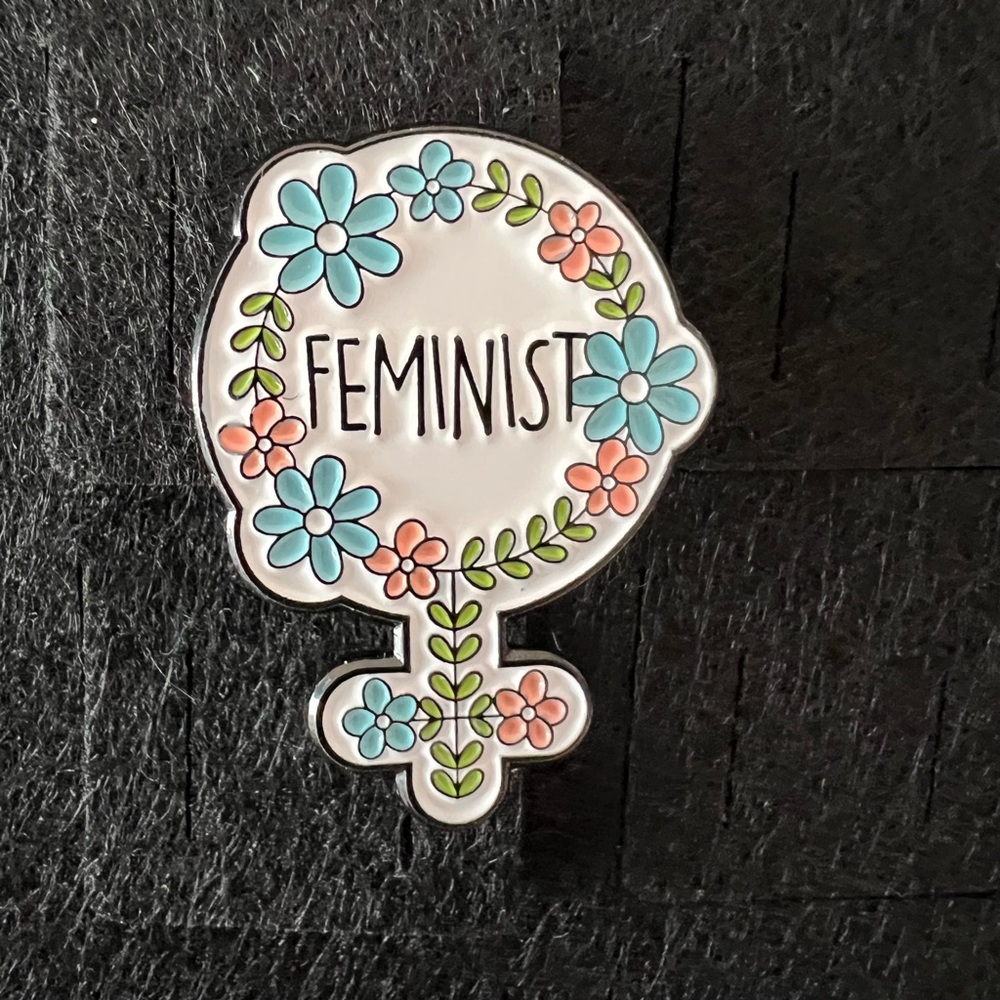 Feminist Enamel Pin - Picture 2 of 2